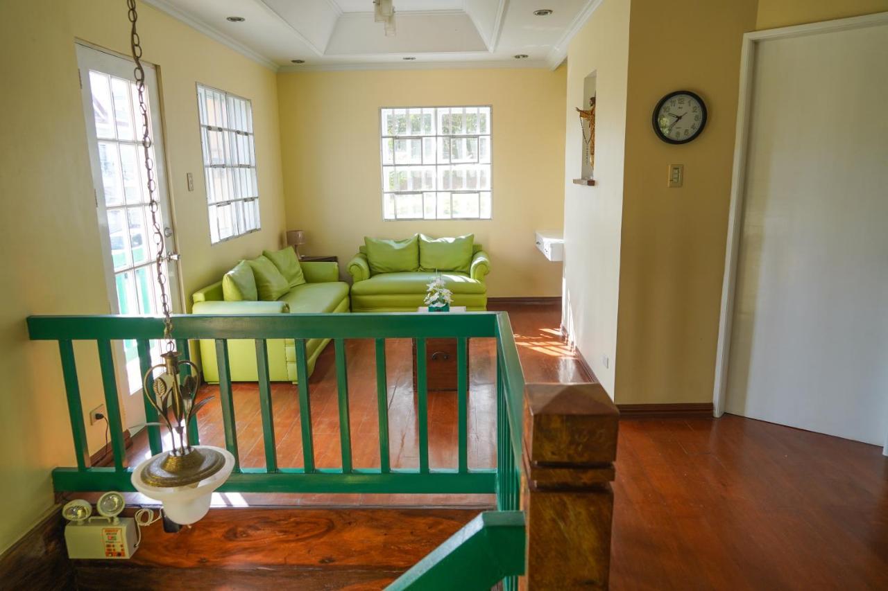 Charming Tagaytay Vacation Home Tagaytay City Ngoại thất bức ảnh