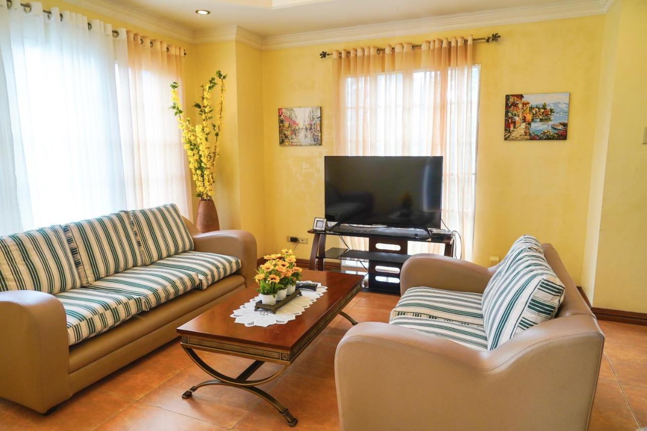 Charming Tagaytay Vacation Home Tagaytay City Ngoại thất bức ảnh