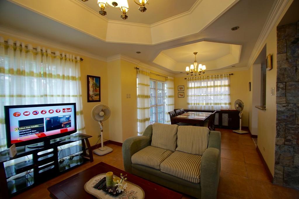Charming Tagaytay Vacation Home Tagaytay City Ngoại thất bức ảnh