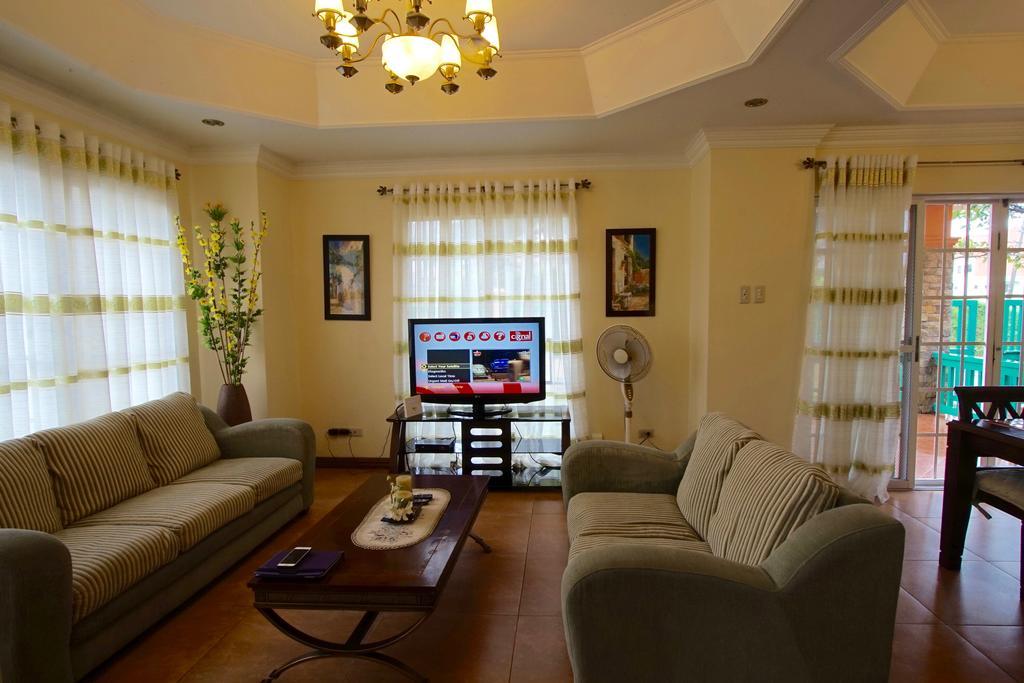 Charming Tagaytay Vacation Home Tagaytay City Ngoại thất bức ảnh